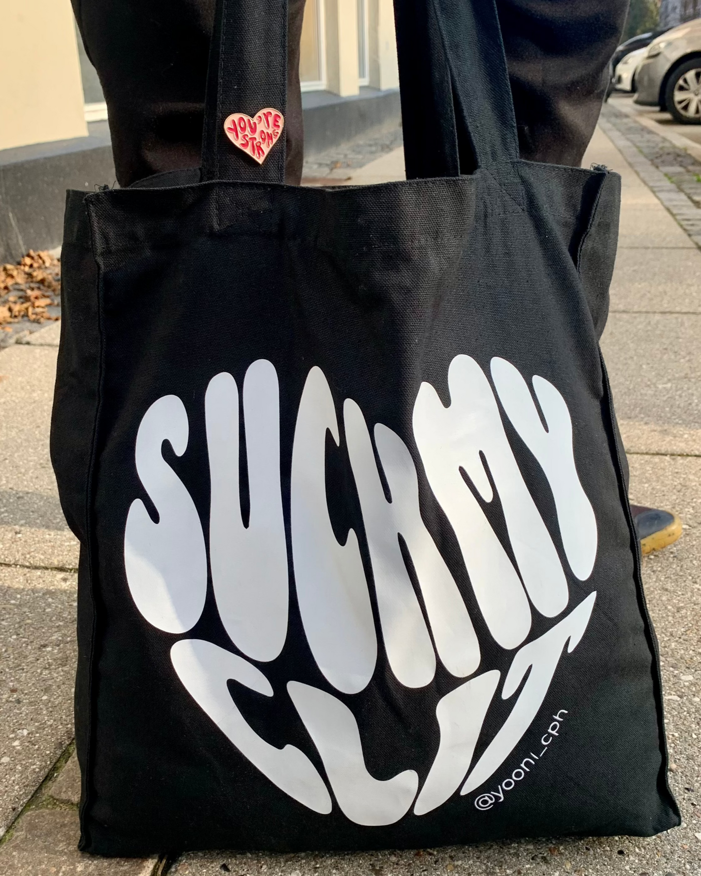Suck my CLIT shopper // sort
